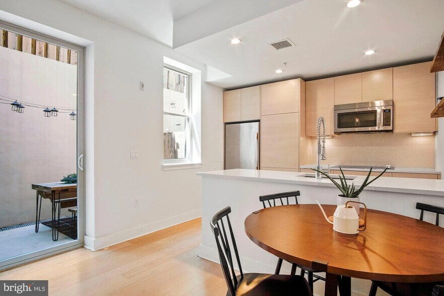 Building Photo - 3606 Rock Creek Church Rd NW