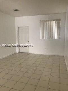 Building Photo - 1692 SE 29th Ct