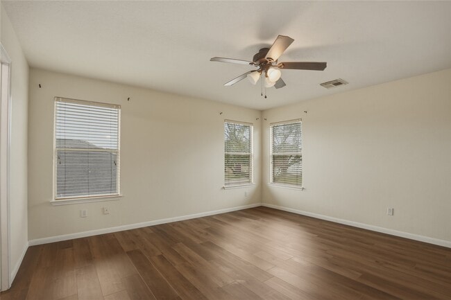 Building Photo - 630 Kiley Dr