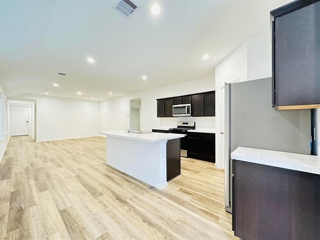 Building Photo - 12342 lariat Run Dr