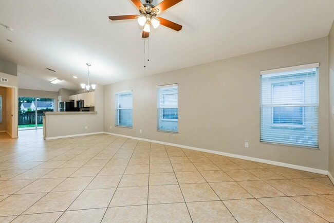 Building Photo - 7554 Oxford Garden Cir