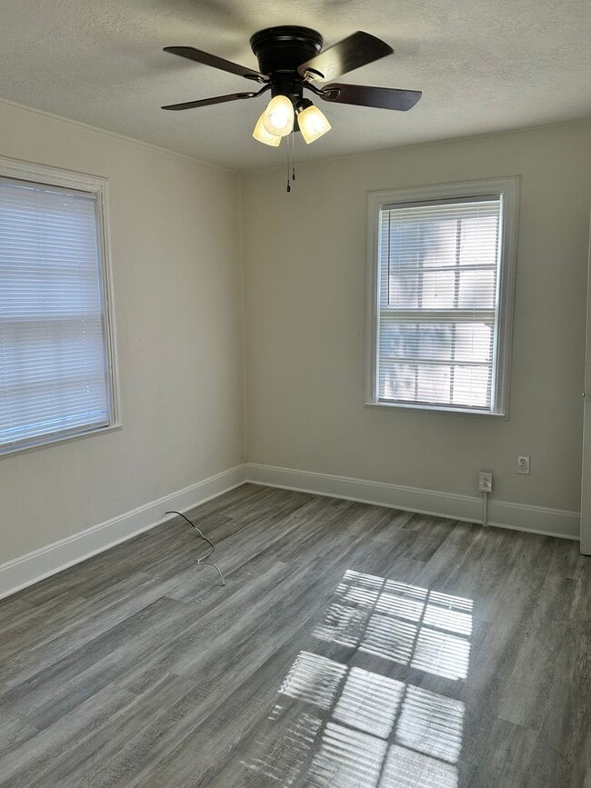 Building Photo - 1314 Morris St