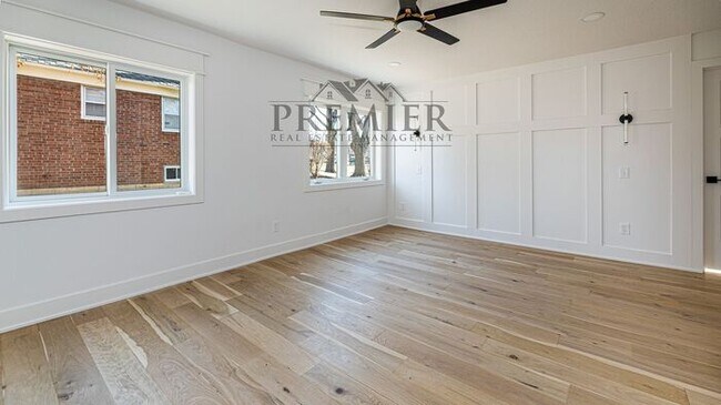 Building Photo - Stunning Remodeled 4 bedroom / 4 bath-2026...