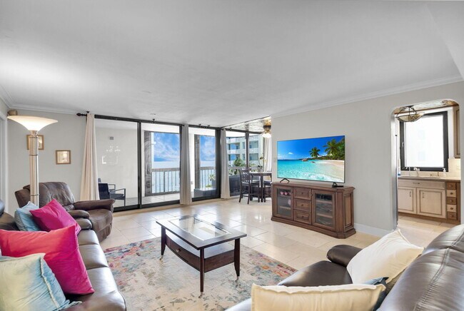 Building Photo - 5380 N Ocean Dr