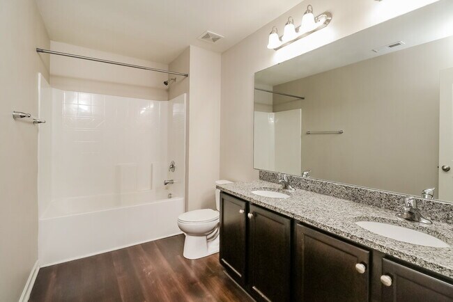 Building Photo - 516 Knothole Ln