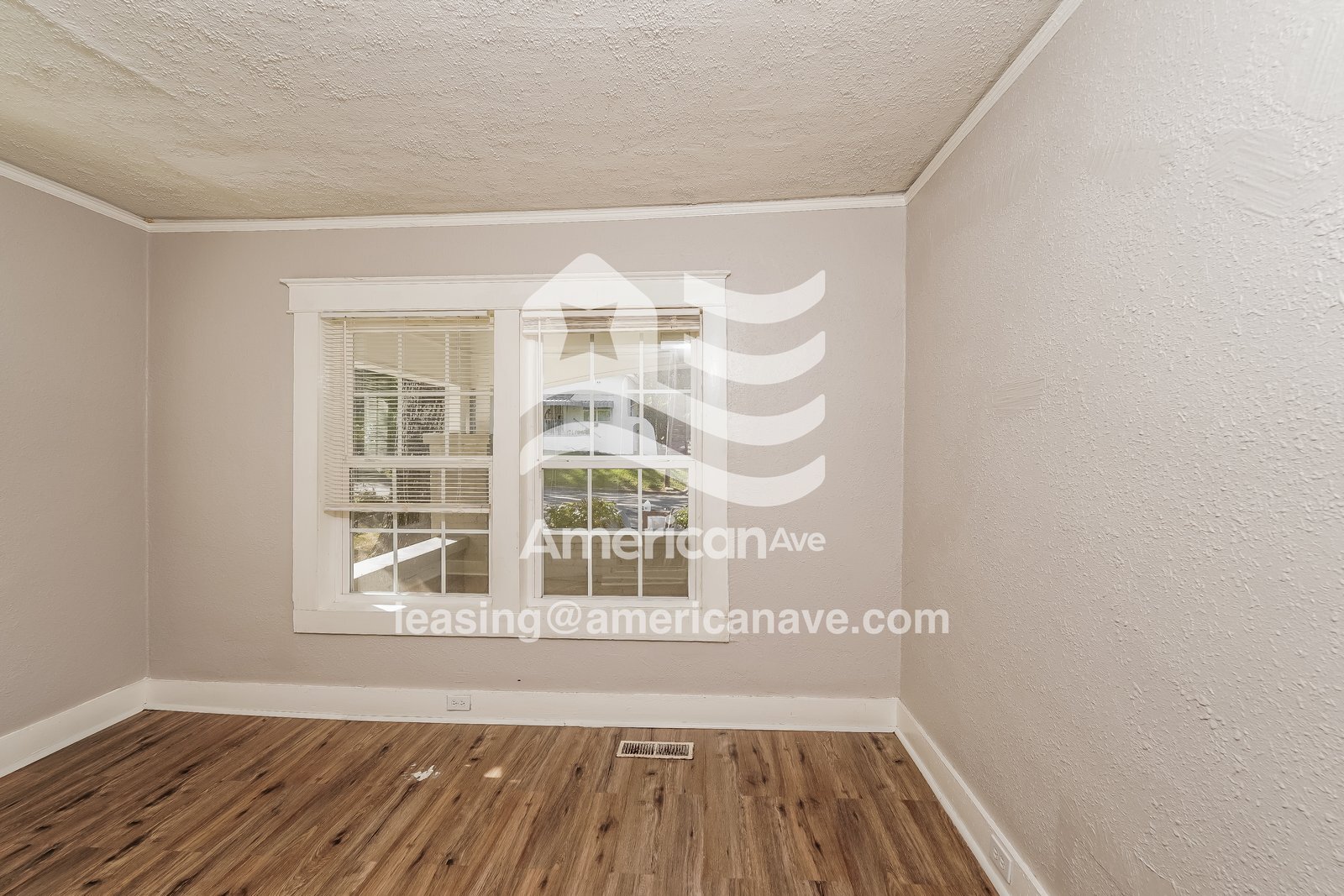 Building Photo - 621 83rd Pl S