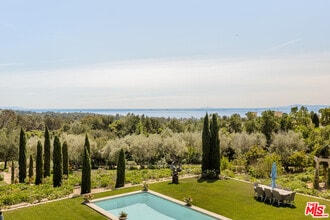 Building Photo - 848 Picacho Ln