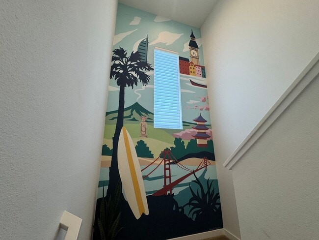 Building Photo - Beautiful, Modern 3BR/3.5BA Condo in the H...