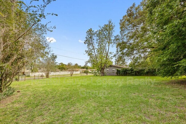 Building Photo - 3828 Freel Rd