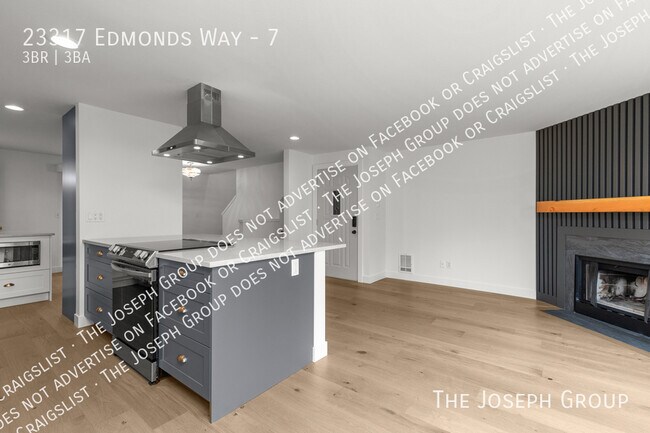 Building Photo - 23317 Edmonds Way