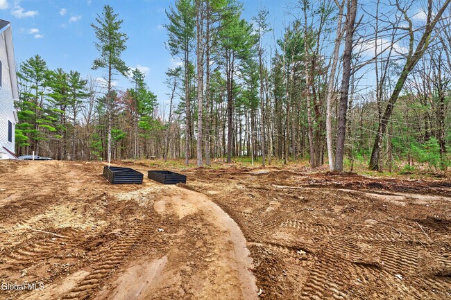 Building Photo - 622 Acland Blvd