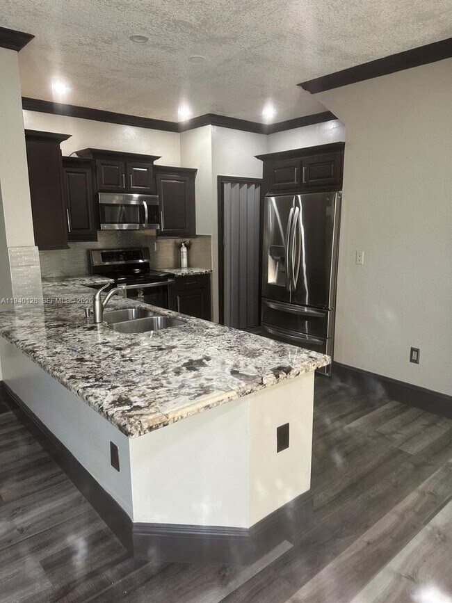 Building Photo - 10244 SW 20th St