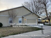 Building Photo - 2185 S Helen St