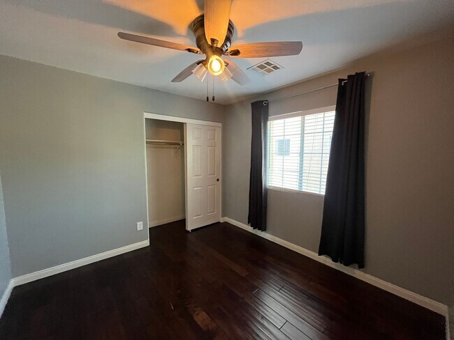 Building Photo - Stylish 3-Bedroom Home with Loft in Gated Community