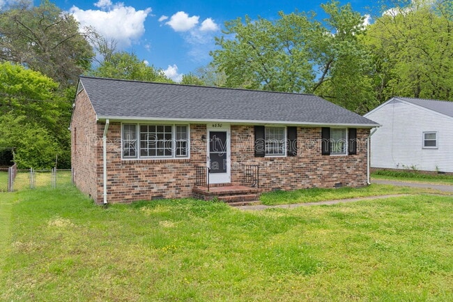 Building Photo - 4830 Kinloch Ln