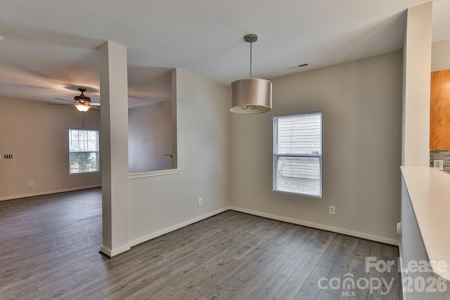 Building Photo - 8946 Chalkstone Rd