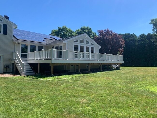 Building Photo - 3 Carpenter Rd