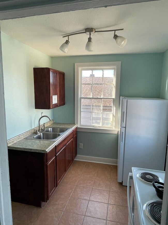 Building Photo - 2602 D'Abadie St