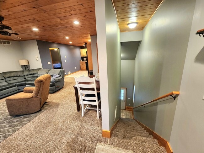 Building Photo - 6039 Morris Lake Rd