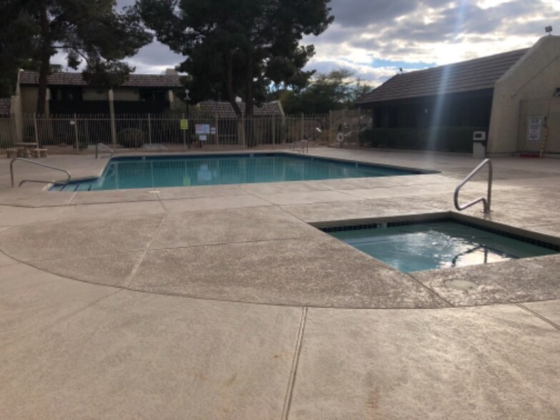 Building Photo - 3224 Longford Way