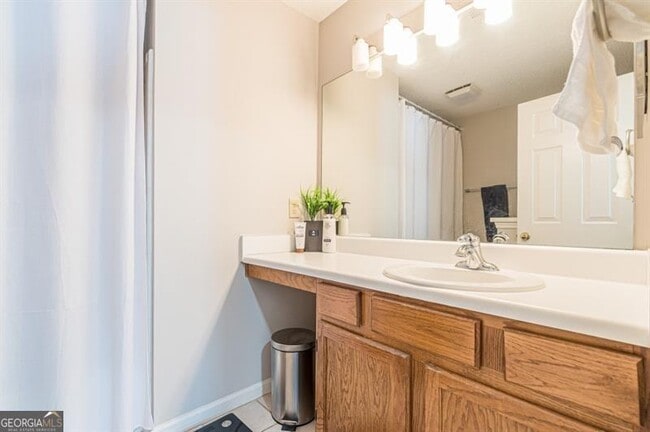 Building Photo - 6034 Coventry Cir