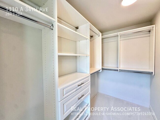 Building Photo - 1110A 34th Ave