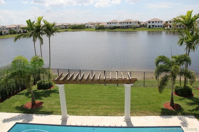 Building Photo - Northwest 82nd Drive, Pembroke Pines, FL 33024 - 4 BR 3 BA single-family home