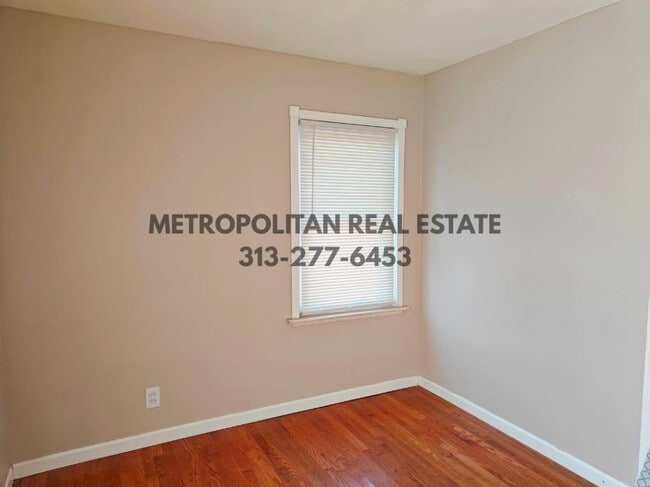 Building Photo - 5839 Helen St