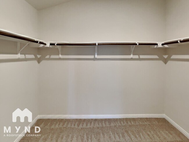 Building Photo - 2828 Mill Run Bnd