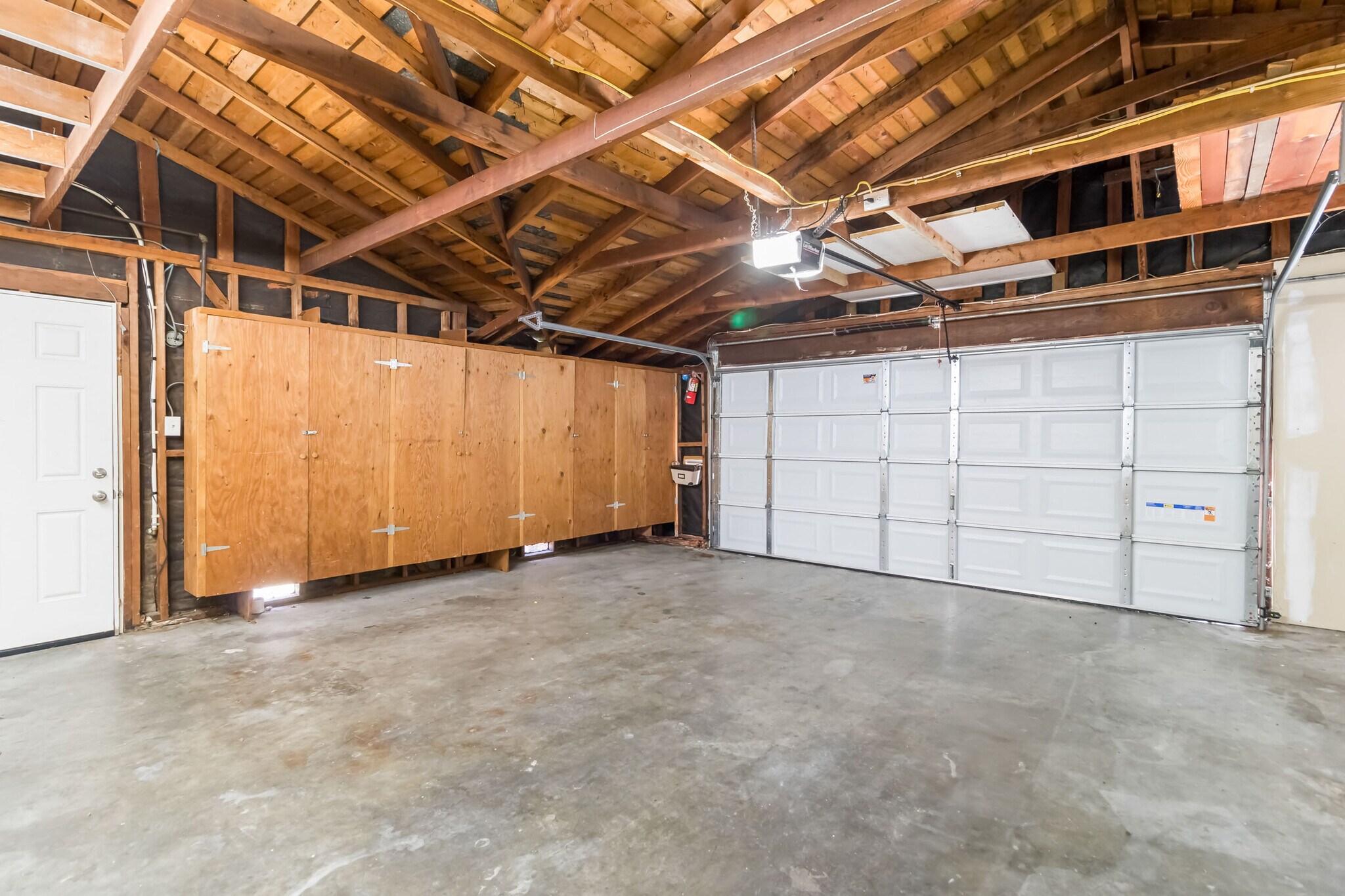 Building Photo - 1020 Stimel Dr