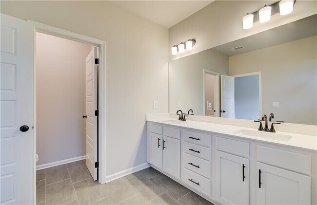 Building Photo - 4657 Cypress Landing Wy