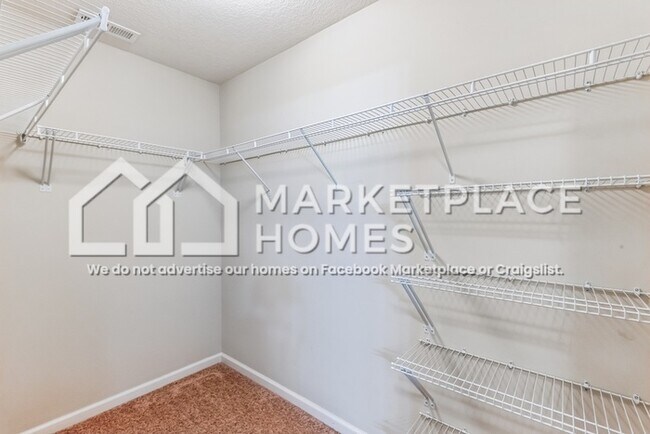 Building Photo - 4831 Stone Canyon Passage