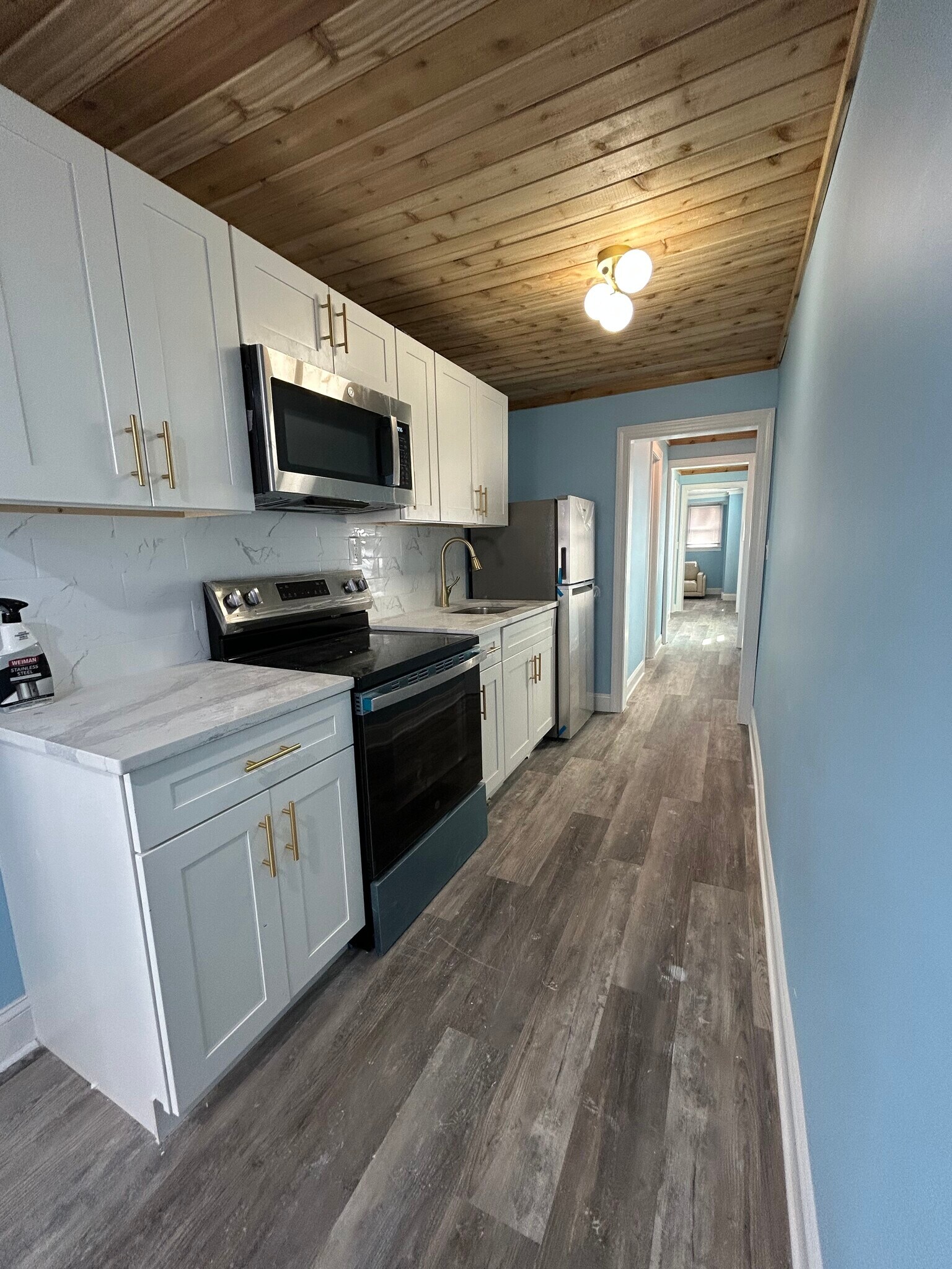 Building Photo - 51 Franklin Ave