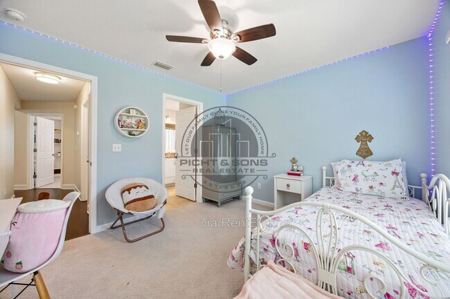 Building Photo - 3444 Rosemont Ridge Rd