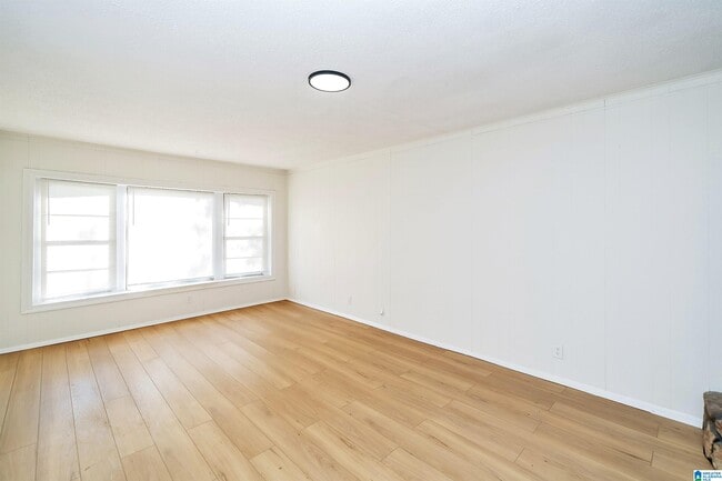 Building Photo - 2838 Micmac Dr