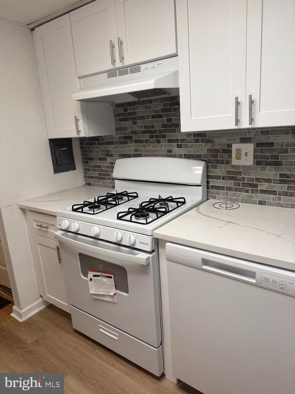 Building Photo - 2628 Welsh Rd