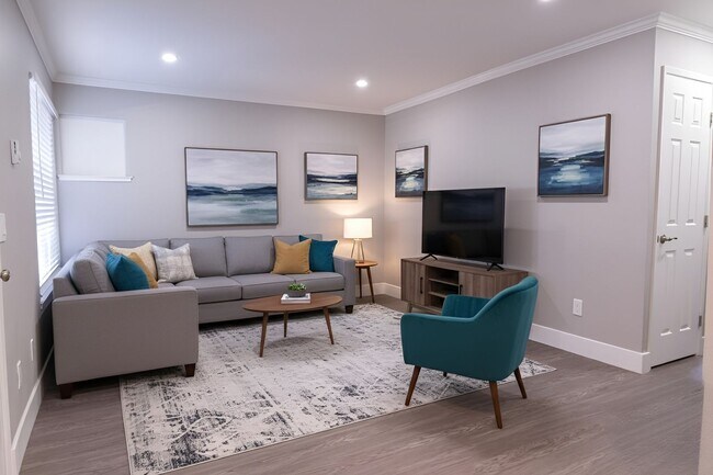 Interior Photo - Hampshire