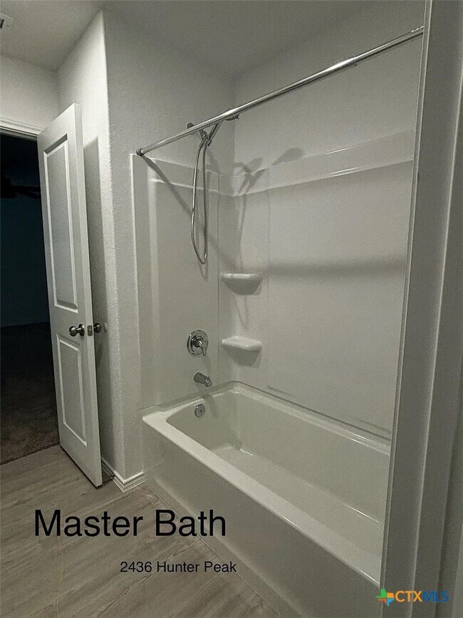 Building Photo - 2436 Hunter Peak