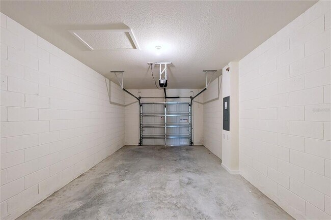 Building Photo - 18123 Cider Ml Ln