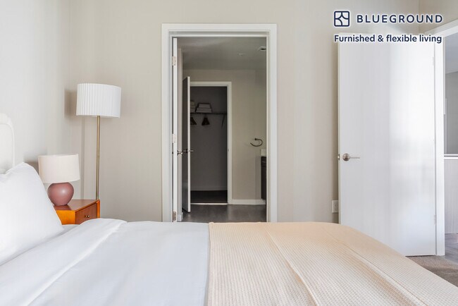 Building Photo - 312 Gates Dr