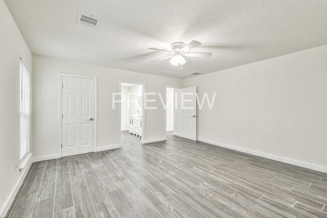 Building Photo - 3627 Glenwood Springs Dr