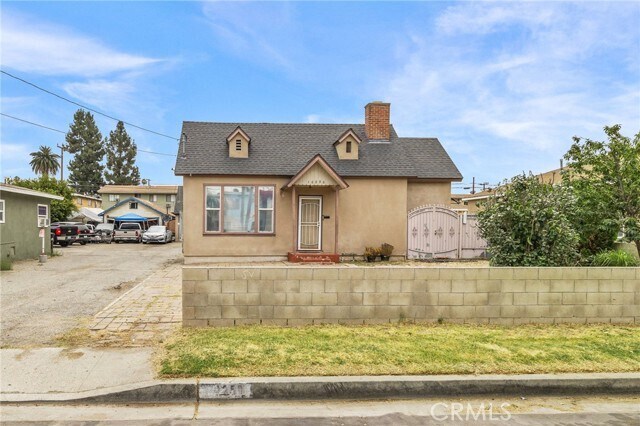 Building Photo - 10250 Western Ave