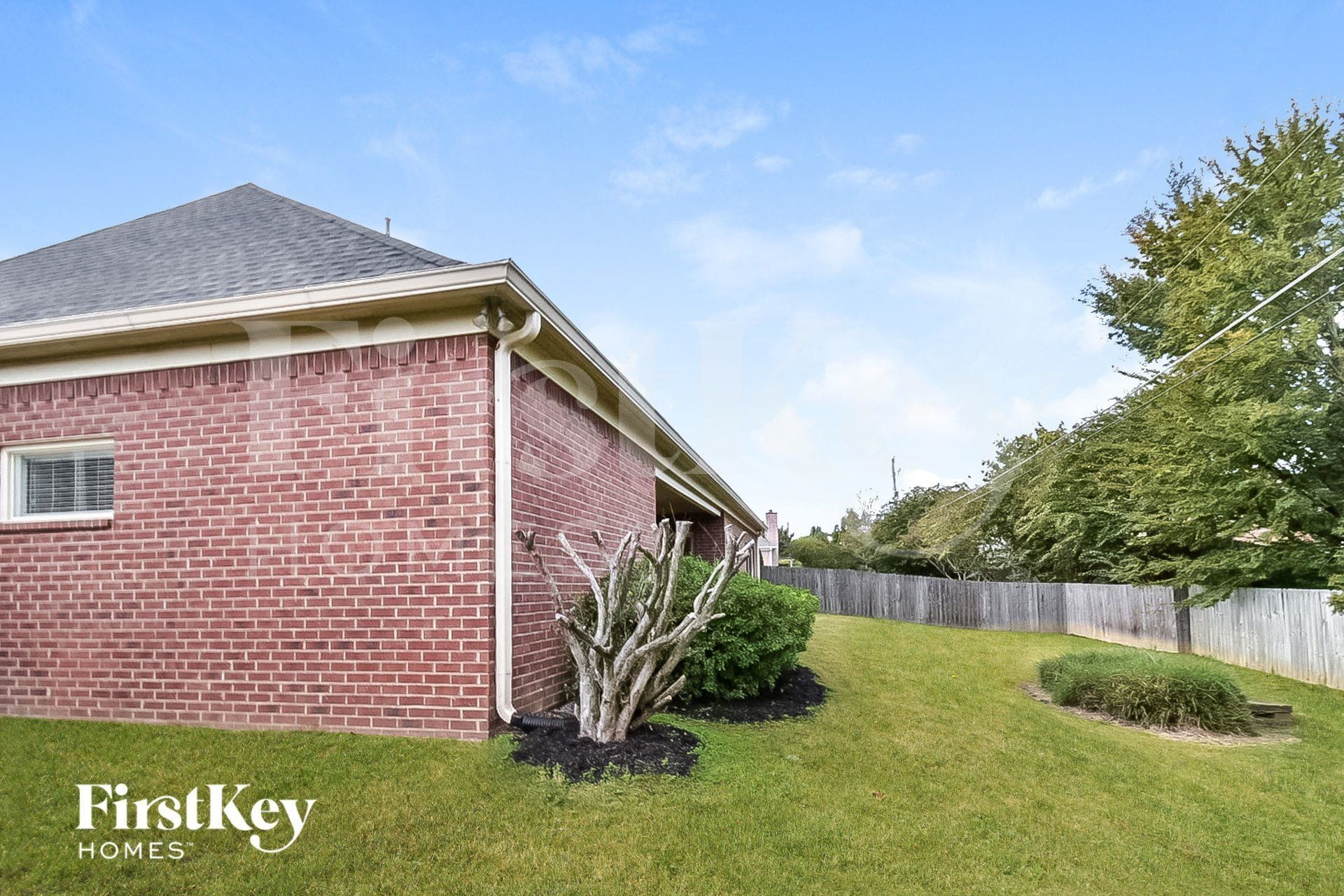 Building Photo - 1713 Belledeer Dr W