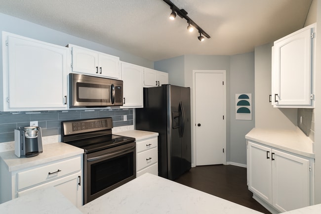 Primary Photo - Rare and Beautifully Updated Townhome in a...
