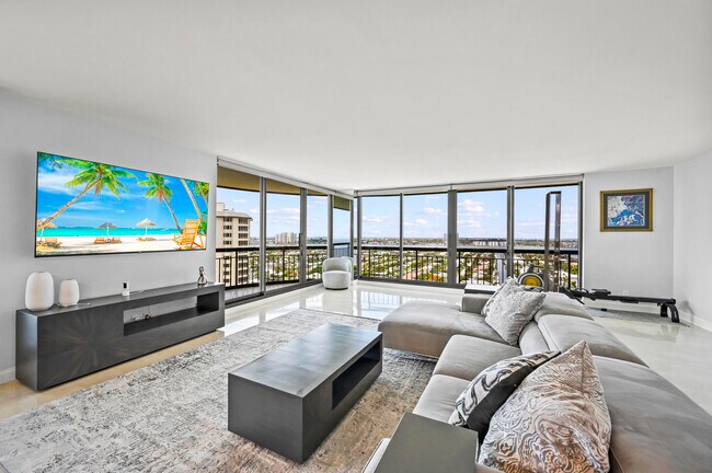 Building Photo - 4000 N Ocean Dr
