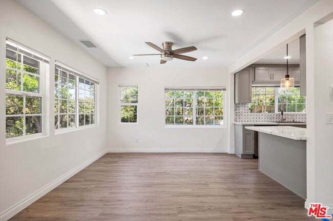 Building Photo - 1342 Mohawk St