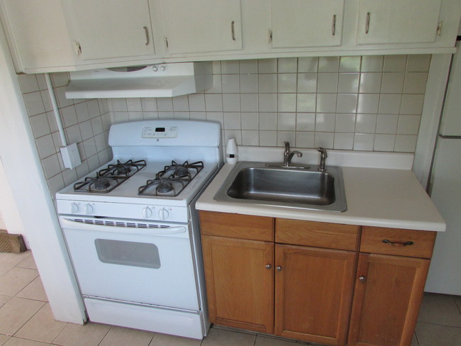 Building Photo - MCS Properties Apartment