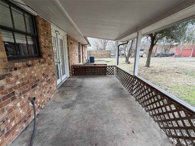 Building Photo - 205 Josey Ln