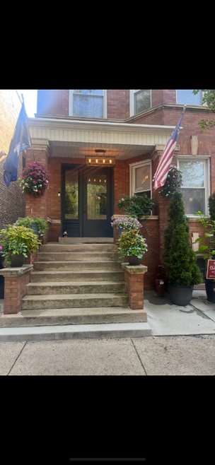 Building Photo - 3421 S Lowe Ave