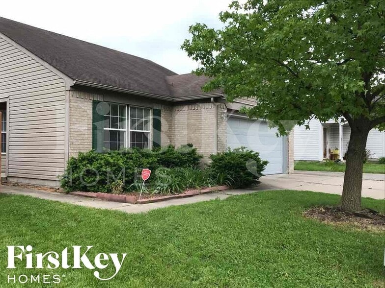 Primary Photo - 5339 Greensward Ln